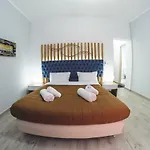Dome Rooms Downtown